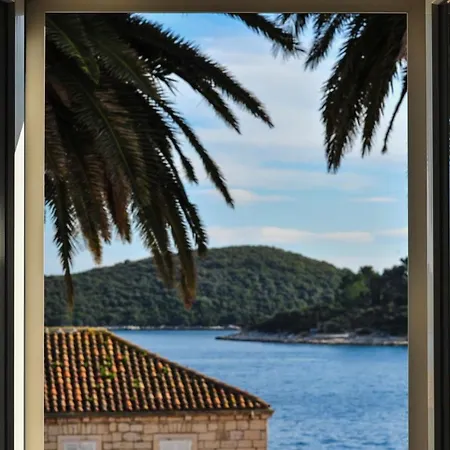 Punat 1 Apartment *