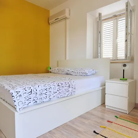 Apartment Punat 1 Korcula Town